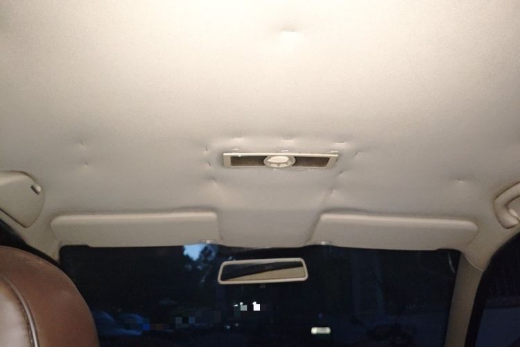 Used Volkswagen Lavida 2011 1.6L Automatic PinYou Edition Headliner