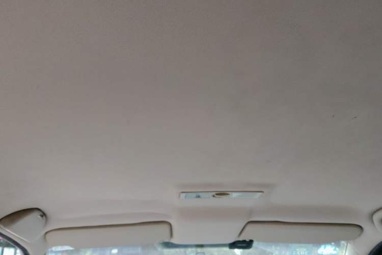 Used Volkswagen Lavida 2011 1.6L Automatic PinYou Edition Headliner