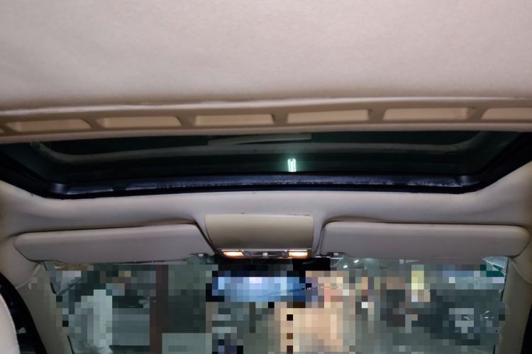 Used Volkswagen Lavida 2011 1.6L Manual - Premium Edition Headliner