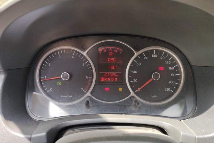 Used Volkswagen Lavida 2011 1.6L Automatic Premium Edition Instrument Cluster
