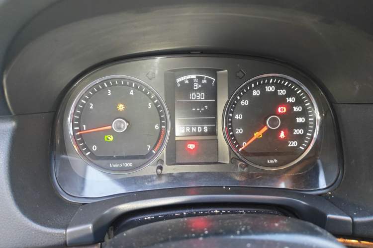 Used Volkswagen Lavida 2011 1.6L Automatic Pinxuan Edition Instrument Cluster