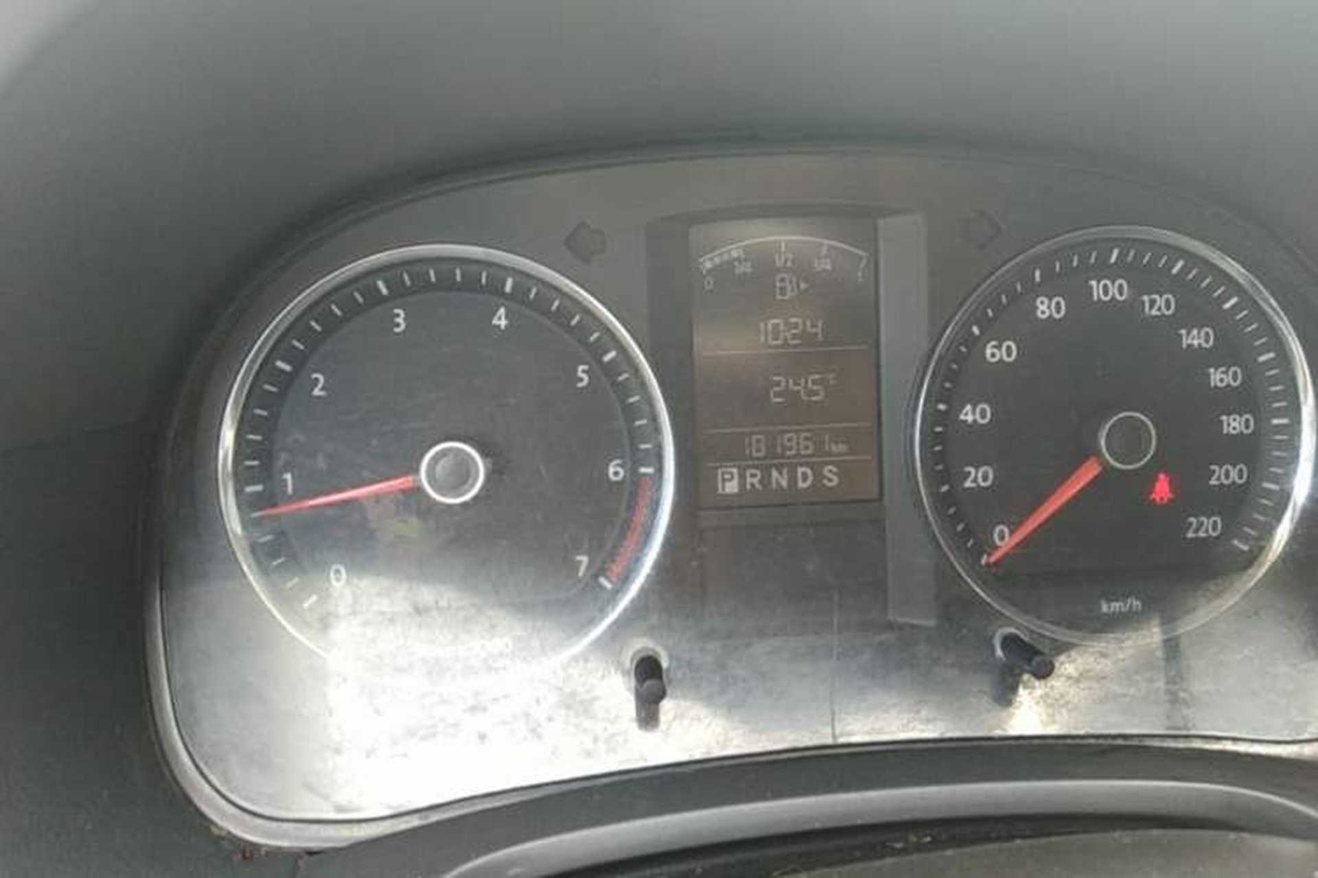 Used Volkswagen Lavida 2011 1.6L Automatic Premium Edition Instrument Cluster