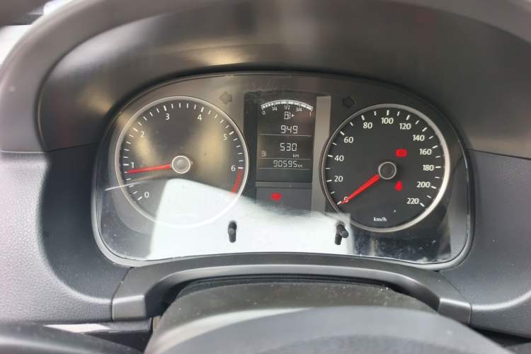 Used Volkswagen Lavida 2011 1.6L Manual Joy Version Instrument Cluster