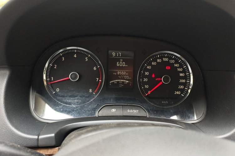 Used Volkswagen Lavida 2011 1.4 TSI Manual Prestige Edition Instrument Cluster