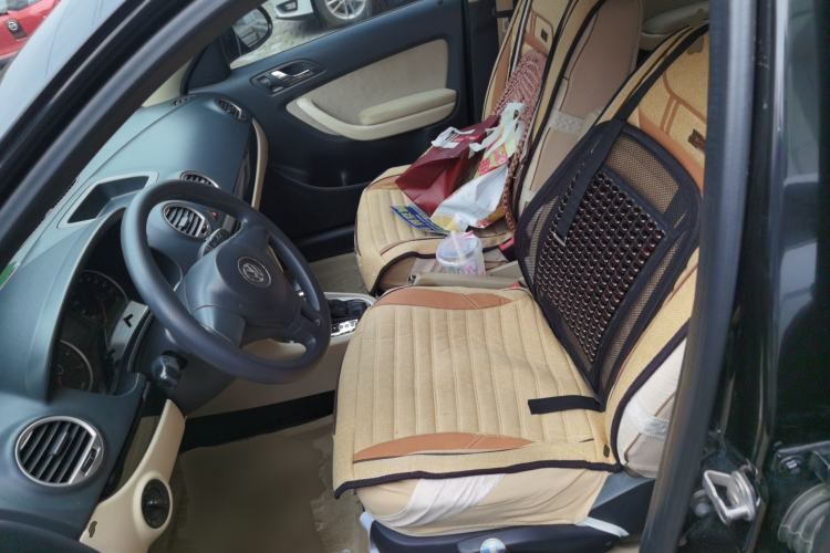 Used Volkswagen Lavida 2011 1.6L Automatic PinYou Edition Left Front Seat