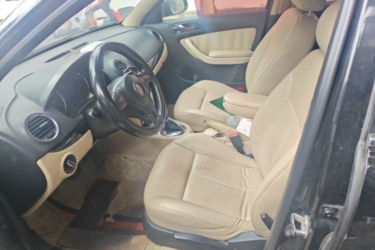 Used Volkswagen Lavida 2011 1.6L Automatic Premium Edition Left Front Seat