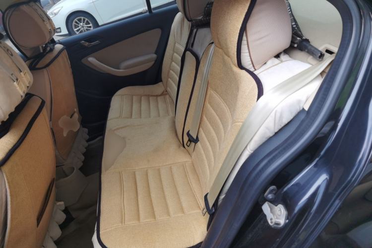 Used Volkswagen Lavida 2011 1.6L Automatic PinYou Edition Left Rear Seat