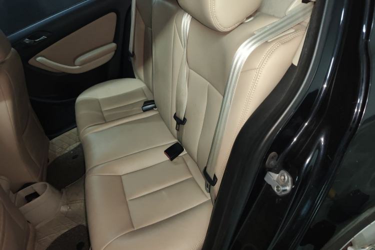 Used Volkswagen Lavida 2011 1.6L Automatic PinYou Edition Left Rear Seat