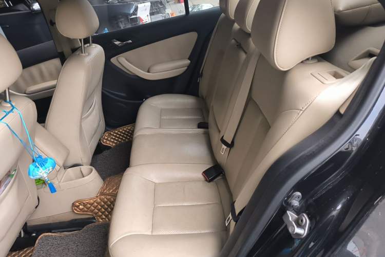 Used Volkswagen Lavida 2011 1.4 TSI Manual Prestige Edition Left Rear Seat