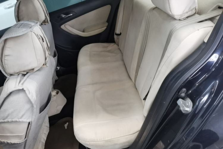 Used Volkswagen Lavida 2011 1.6L Automatic PinYou Edition Left Rear Seat