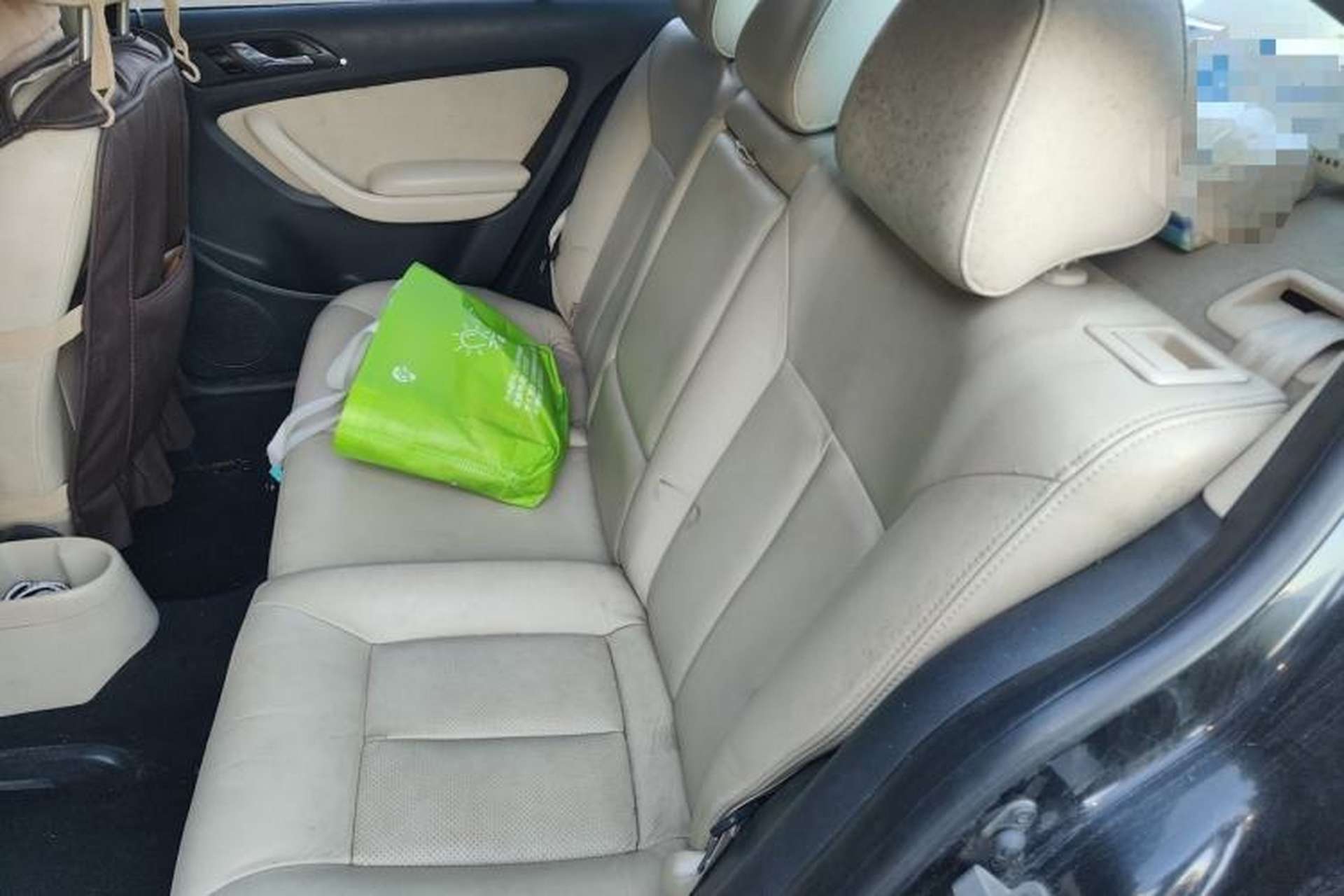 Used Volkswagen Lavida 2011 1.6L Manual Joy Version Left Rear Seat