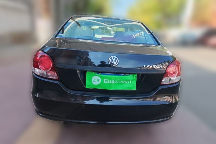 Used Volkswagen Lavida 2011 1.6L Automatic PinYou Edition Rear