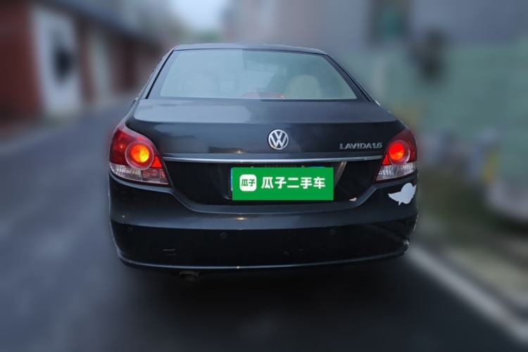 Used Volkswagen Lavida 2011 1.6L Manual - Premium Edition Rear