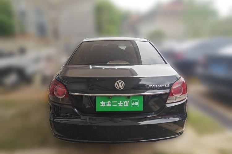 Used Volkswagen Lavida 2011 1.6L Automatic Premium Edition Rear