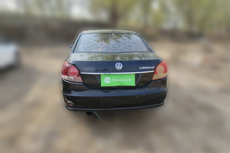 Used Volkswagen Lavida 2011 1.6L Manual - Premium Edition Rear