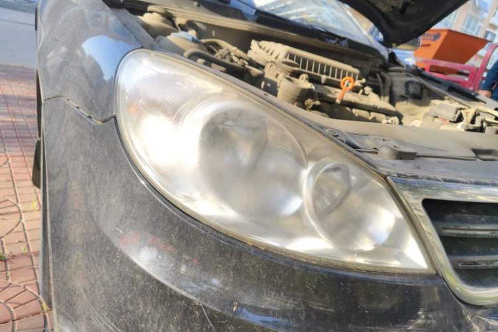 Used Volkswagen Lavida 2011 1.6L Automatic PinYou Edition Right Front Headlight