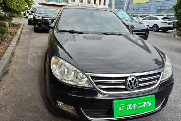 Used Volkswagen Lavida 2011 1.6L Automatic Pinxuan Edition Right Front Headlight