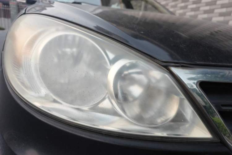 Used Volkswagen Lavida 2011 1.6L Manual Joy Version Right Front Headlight