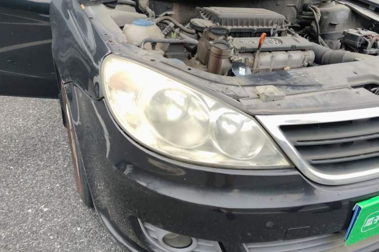 Used Volkswagen Lavida 2011 1.6L Automatic PinYou Edition Right Front Headlight