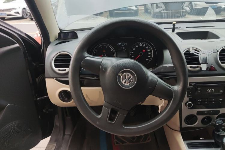 Used Volkswagen Lavida 2011 1.6L Manual Joy Version Steering Wheel