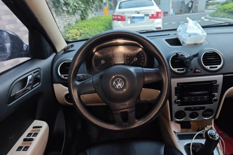 Used Volkswagen Lavida 2011 1.6L Manual Joy Version Steering Wheel