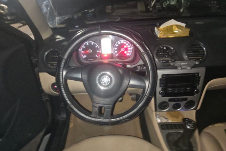 Used Volkswagen Lavida 2011 1.6L Manual Joy Version Steering Wheel