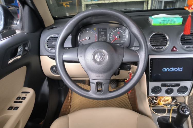 Used Volkswagen Lavida 2011 1.4 TSI Manual Prestige Edition Steering Wheel