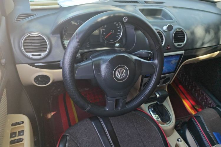 Used Volkswagen Lavida 2011 1.6L Automatic PinYou Edition Steering Wheel