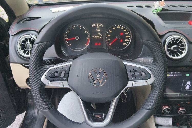 Used Volkswagen Lavida 2011 1.6L Manual Joy Version Steering Wheel