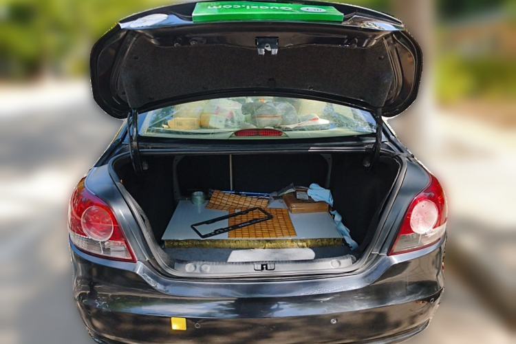 Used Volkswagen Lavida 2011 1.6L Manual - Premium Edition Trunk