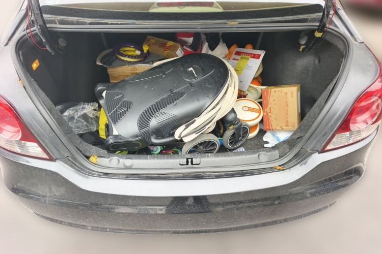 Used Volkswagen Lavida 2011 1.6L Manual Joy Version Trunk
