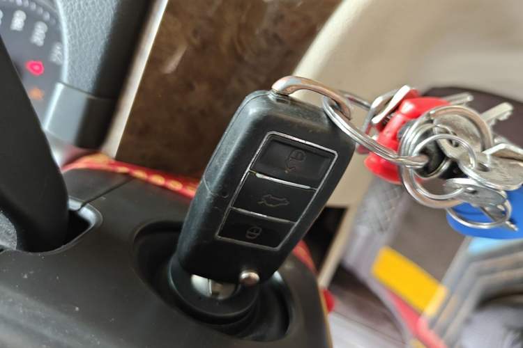 Used Volkswagen Lavida 2011 1.6L Automatic Pinxuan Edition Vehicle Key
