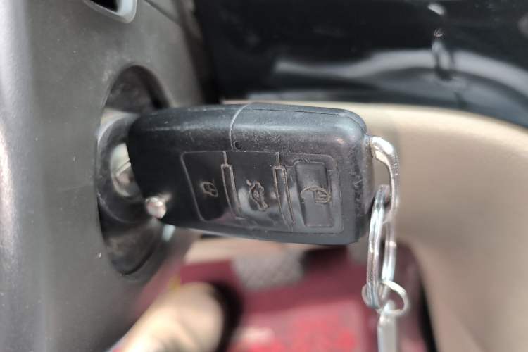 Used Volkswagen Lavida 2011 1.6L Automatic PinYou Edition Vehicle Key