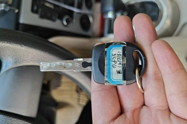 Used Volkswagen Lavida 2011 1.6L Automatic PinYou Edition Vehicle Key