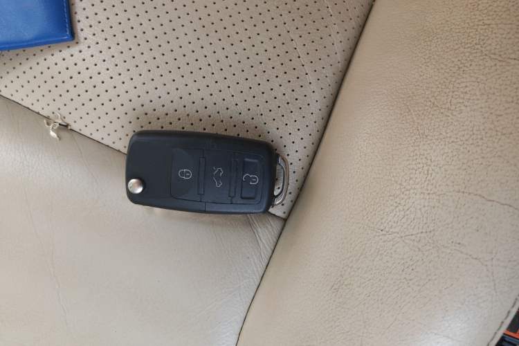 Used Volkswagen Lavida 2011 1.4 TSI DSG Prestige Edition Vehicle Key