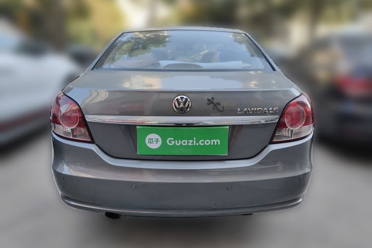 Used Volkswagen Lavida 2011 1.6L Automatic Pinxuan Edition Exterior 4