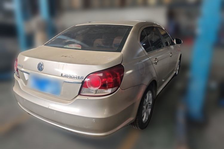 Used Volkswagen Lavida 2011 1.6L Automatic Premium Edition Rear Right 45 Deg
