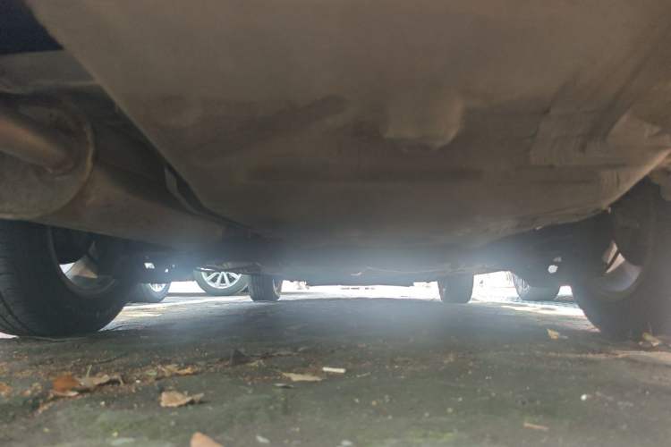 Used Volkswagen Lavida 2011 1.6L Manual - Premium Edition Chassis Rear