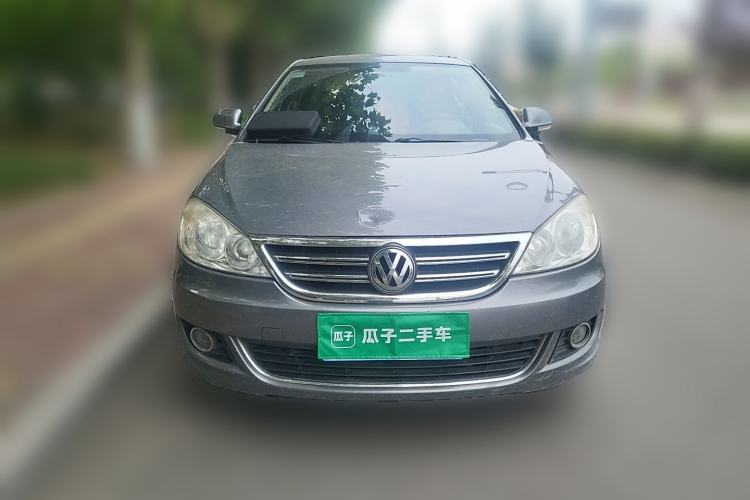 Used Volkswagen Lavida 2011 1.6L Manual - Premium Edition Front