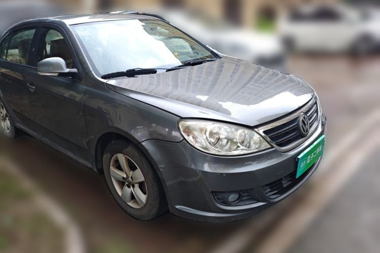 Used Volkswagen Lavida 2011 1.6L Manual Joy Version Front Right 45 Deg