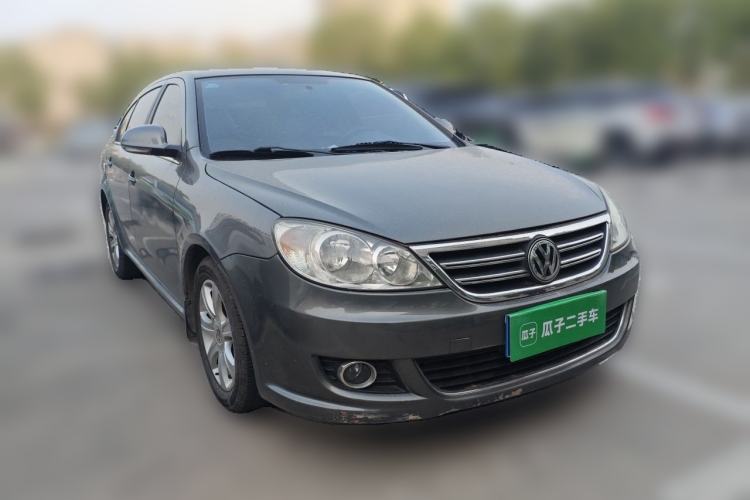 Used Volkswagen Lavida 2011 1.4 TSI Manual Prestige Edition Front Right 45 Deg