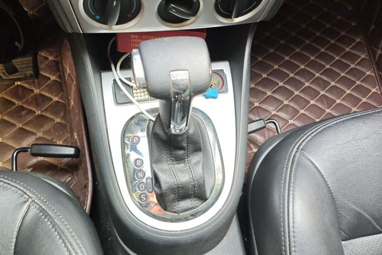 Used Volkswagen Lavida 2011 1.4 TSI DSG Prestige Edition Gear Lever