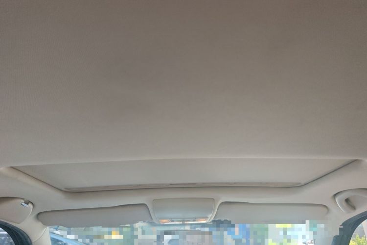 Used Volkswagen Lavida 2011 1.6L Manual - Premium Edition Headliner