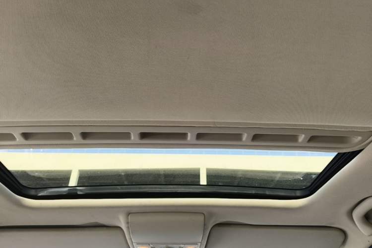 Used Volkswagen Lavida 2011 1.6L Automatic Premium Edition Headliner