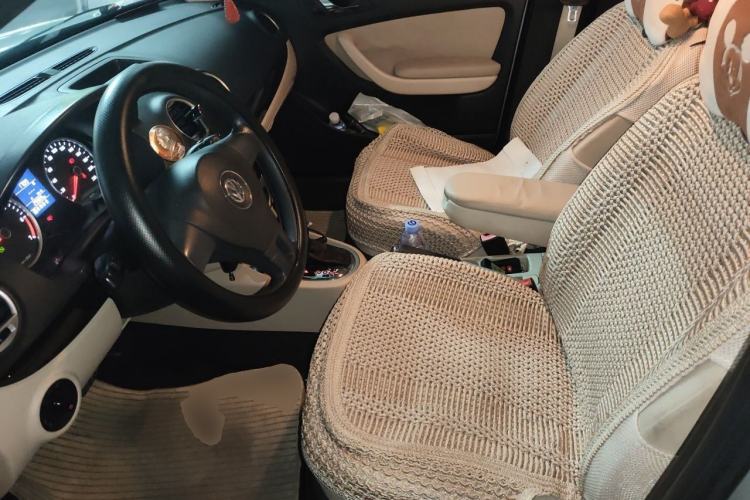 Used Volkswagen Lavida 2011 1.6L Automatic PinYou Edition Left Front Seat