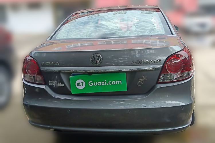 Used Volkswagen Lavida 2011 1.6L Automatic Pinxuan Edition Rear