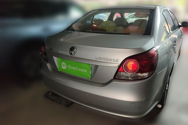 Used Volkswagen Lavida 2011 1.6L Automatic PinYou Edition Rear