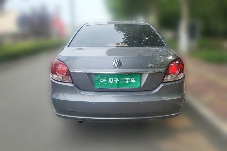 Used Volkswagen Lavida 2011 1.6L Manual - Premium Edition Rear