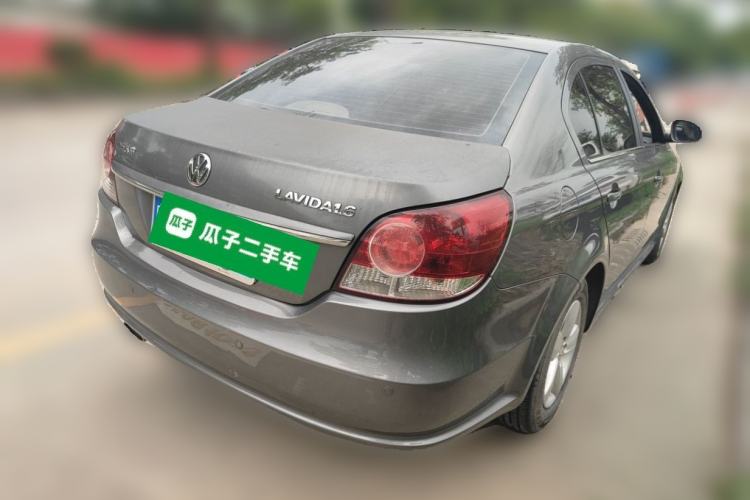 Used Volkswagen Lavida 2011 1.6L Manual - Premium Edition Rear Right 45 Deg