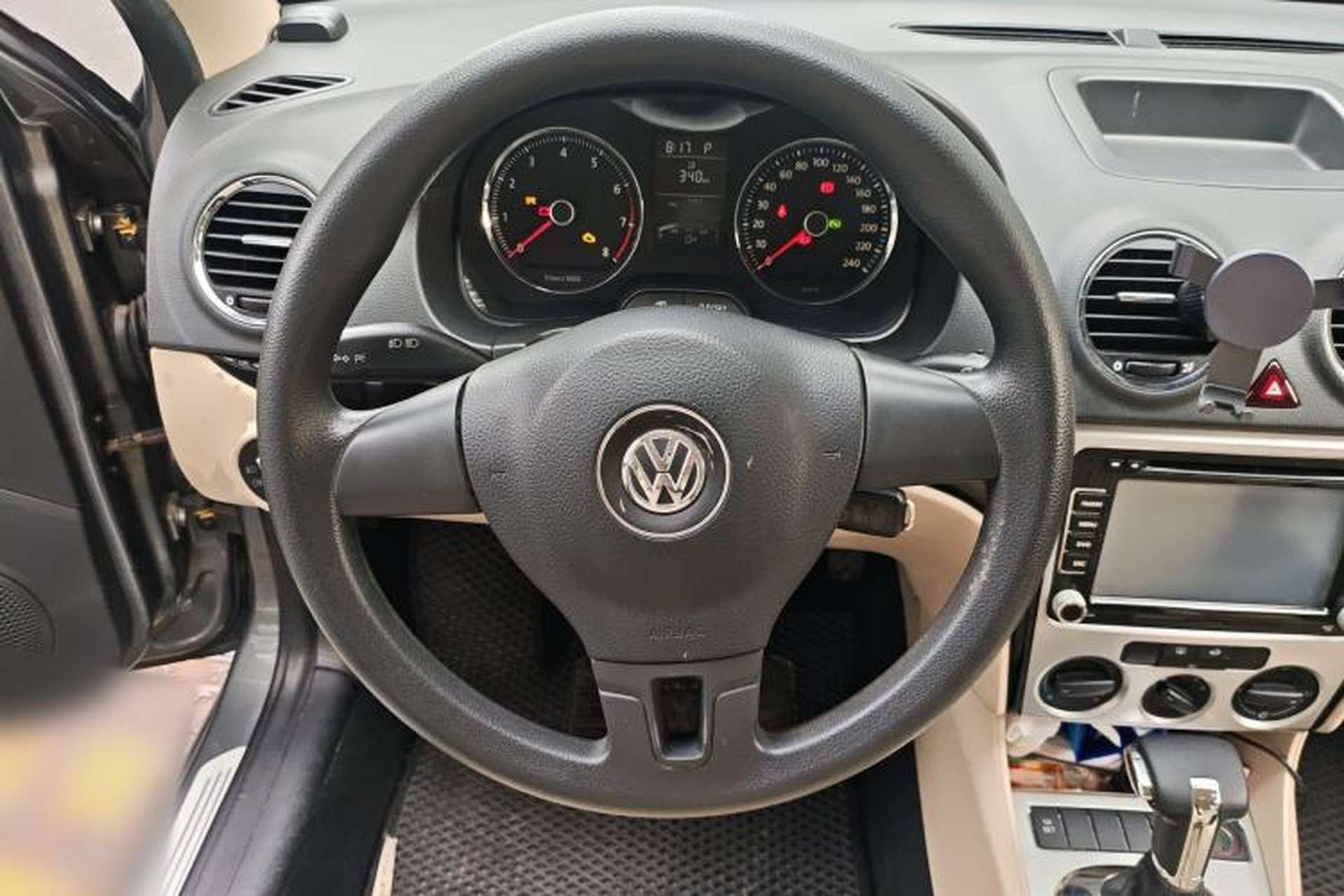 Used Volkswagen Lavida 2011 1.4 TSI DSG Prestige Edition Steering Wheel